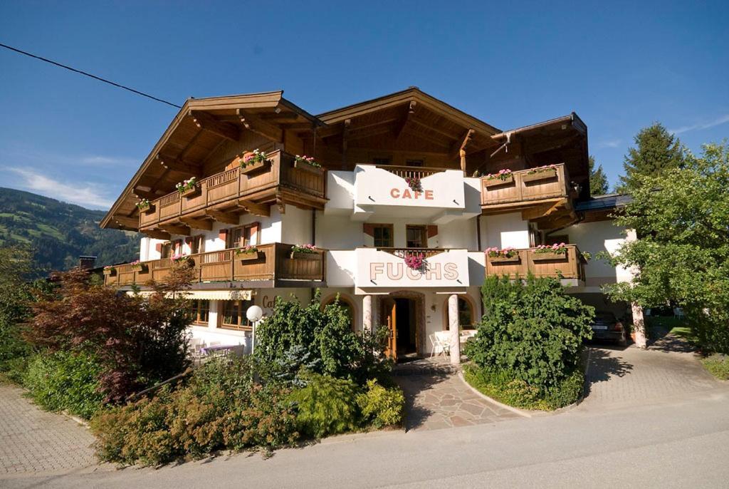 Pension Fuchs Brixen im Thale Exterior photo